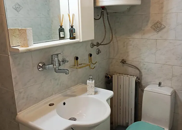 Paws & Pines Hideaway Belgrad